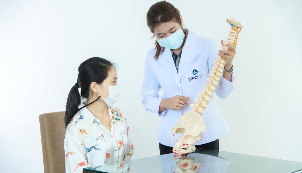 Lower Back Pain When Standing or Walking Long Periods: Causes and Treatment